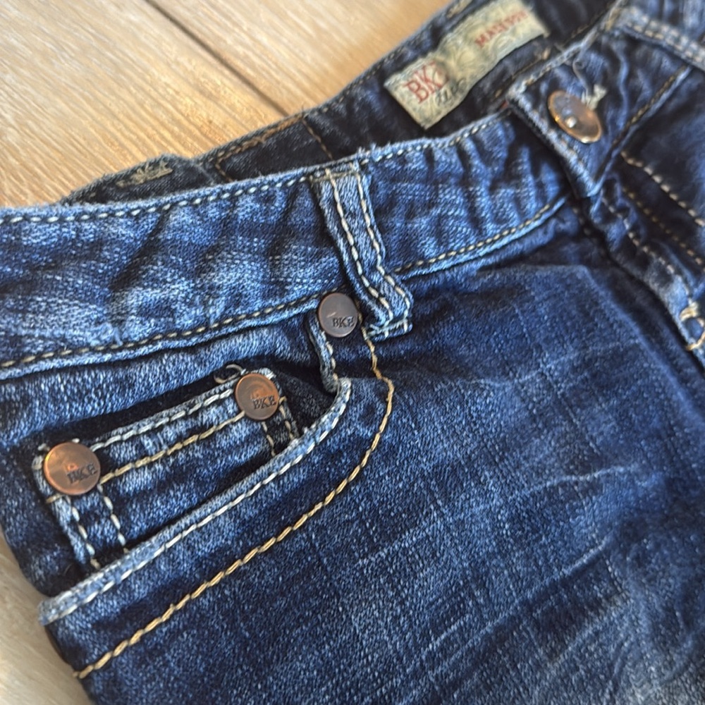 BKE Madison stretch, denim shorts – sexy. Western. Line dancing - Picture 4 of 7
